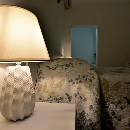 La Casetta Bianca * موديكا